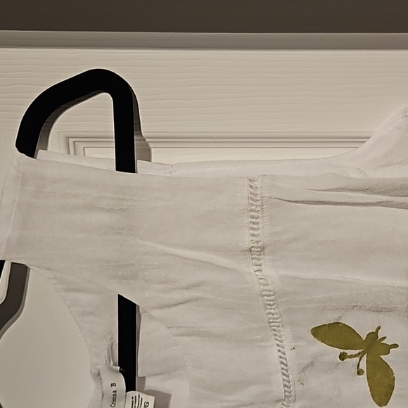 Christina B. White sleeveless layers lightweight hand stamp butterfly top Large - Picture 3 of 8